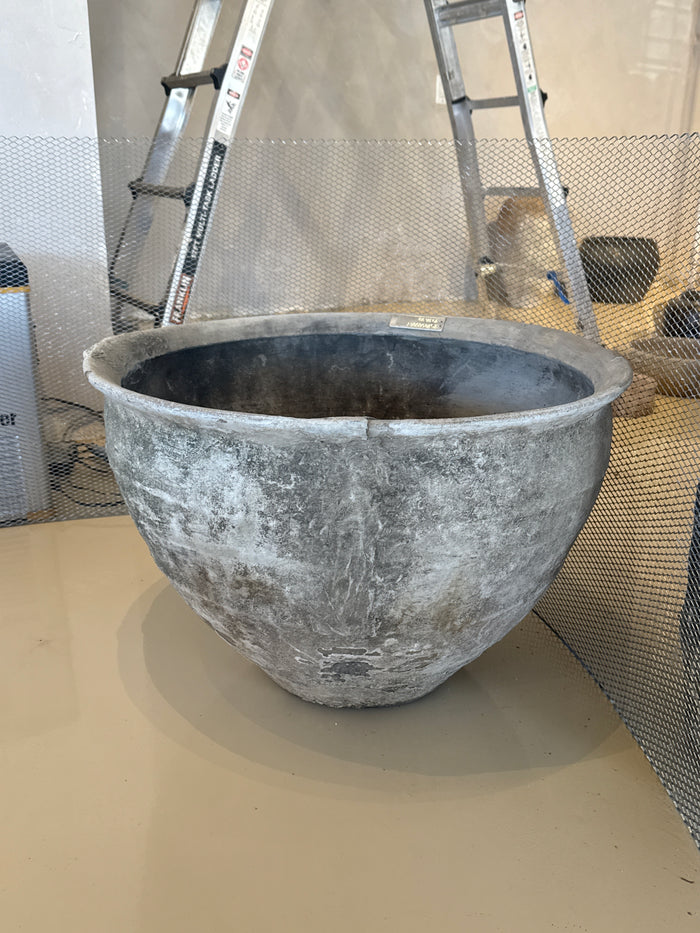 Lotus Bloom Ceramic Pot
