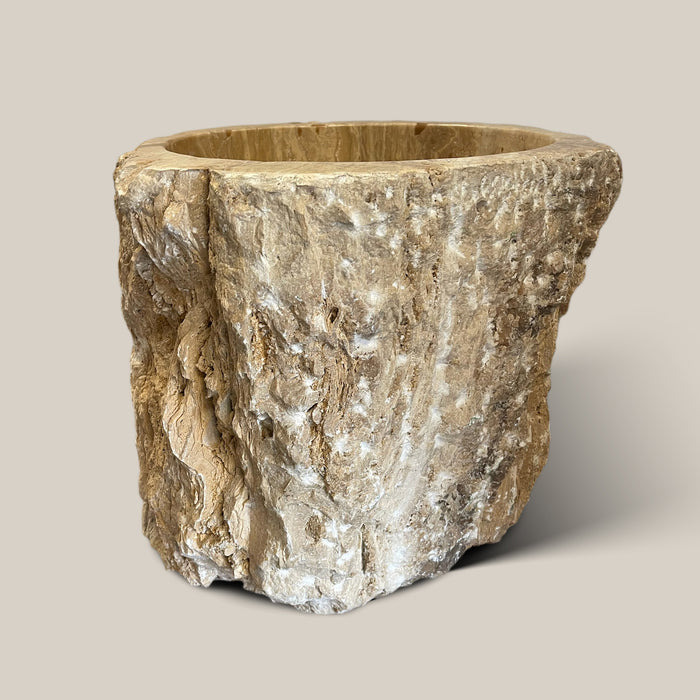 Onyx Round Trough Medium O-10