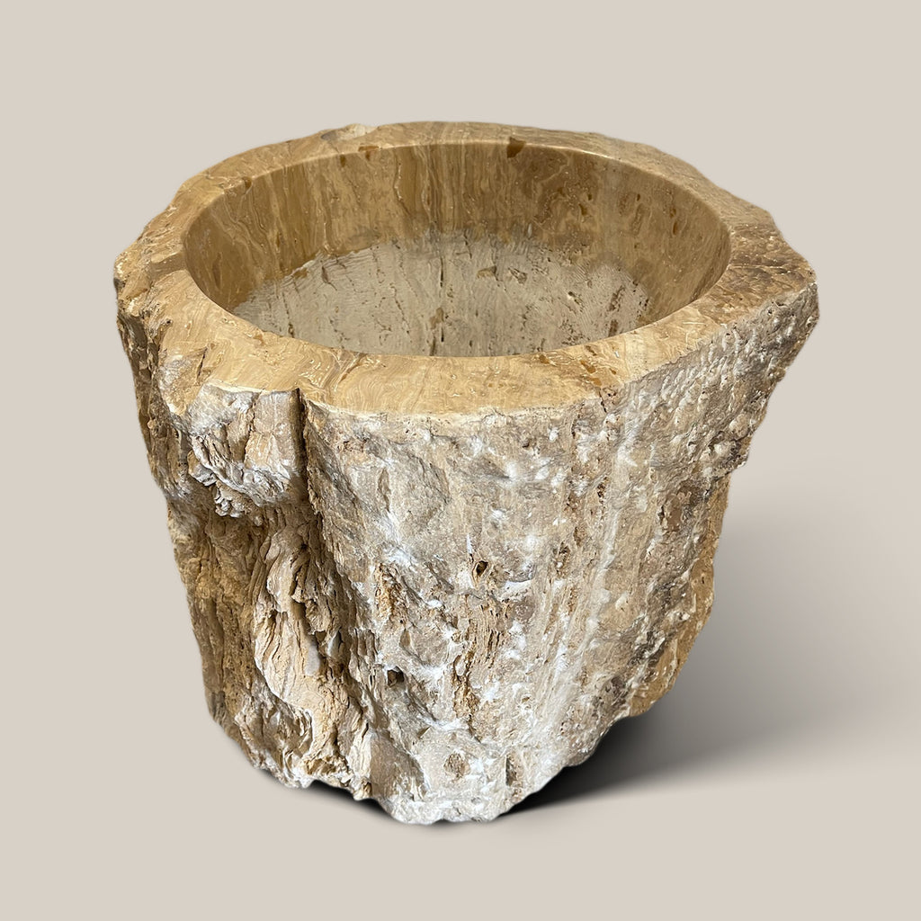 Onyx Round Trough Medium O-10